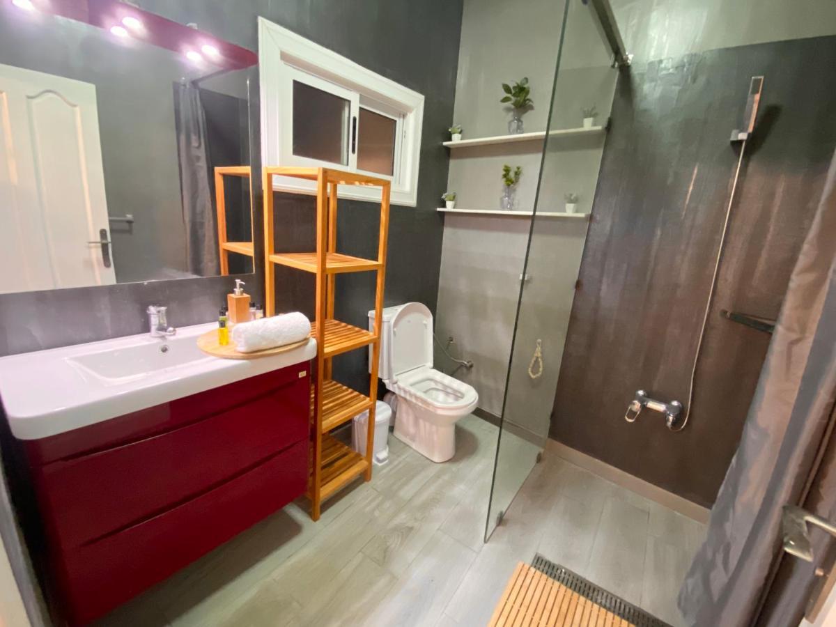 Appartement Avec Terasse Jaccuzi Barbecue Netflix Vue Sur Mer Totalement Gratuit Sans Supplement Al Hoceima Ngoại thất bức ảnh