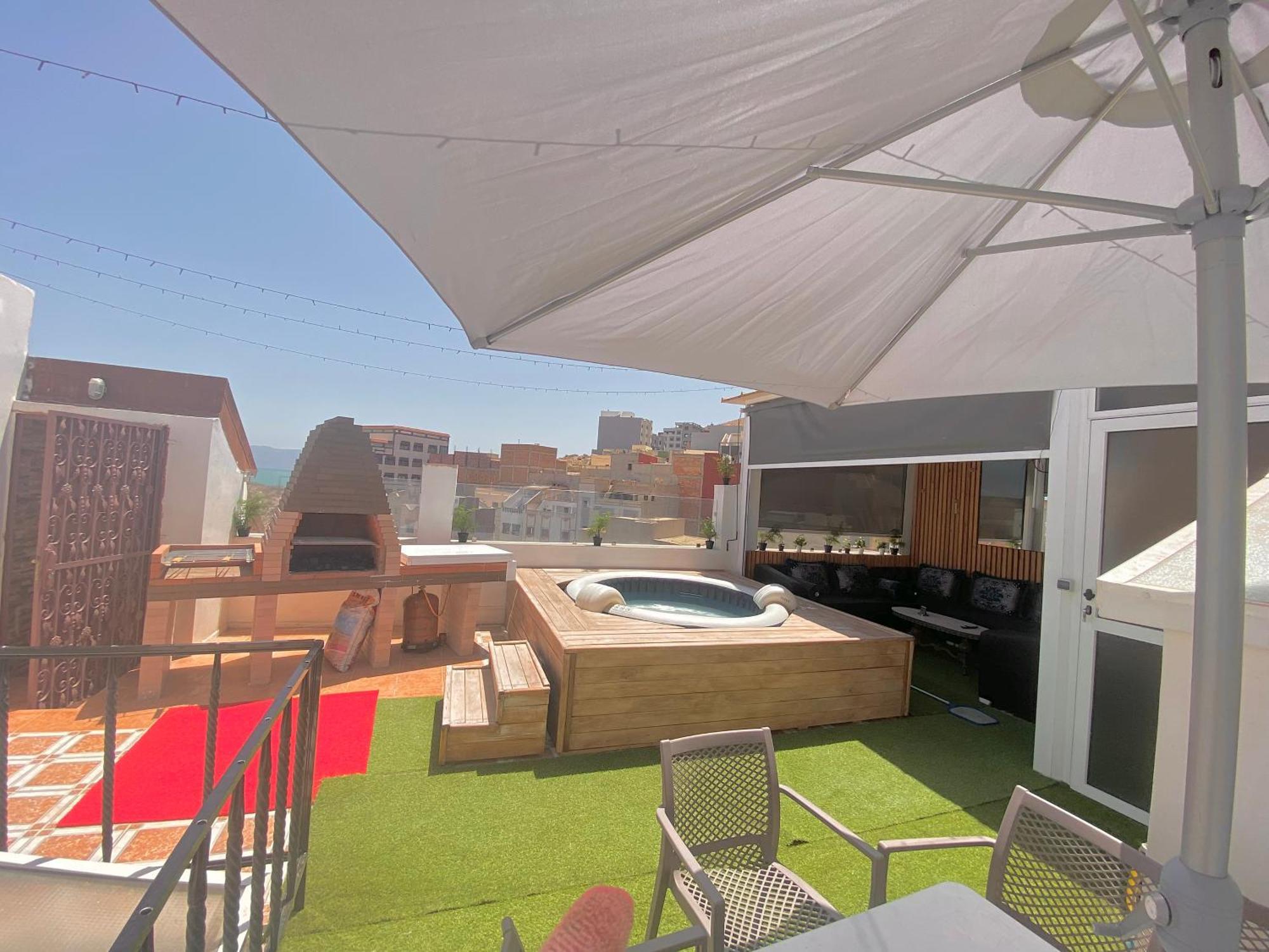 Appartement Avec Terasse Jaccuzi Barbecue Netflix Vue Sur Mer Totalement Gratuit Sans Supplement Al Hoceima Ngoại thất bức ảnh